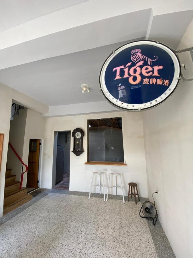 四季小空間 Apartment Pingtung Bagian luar foto